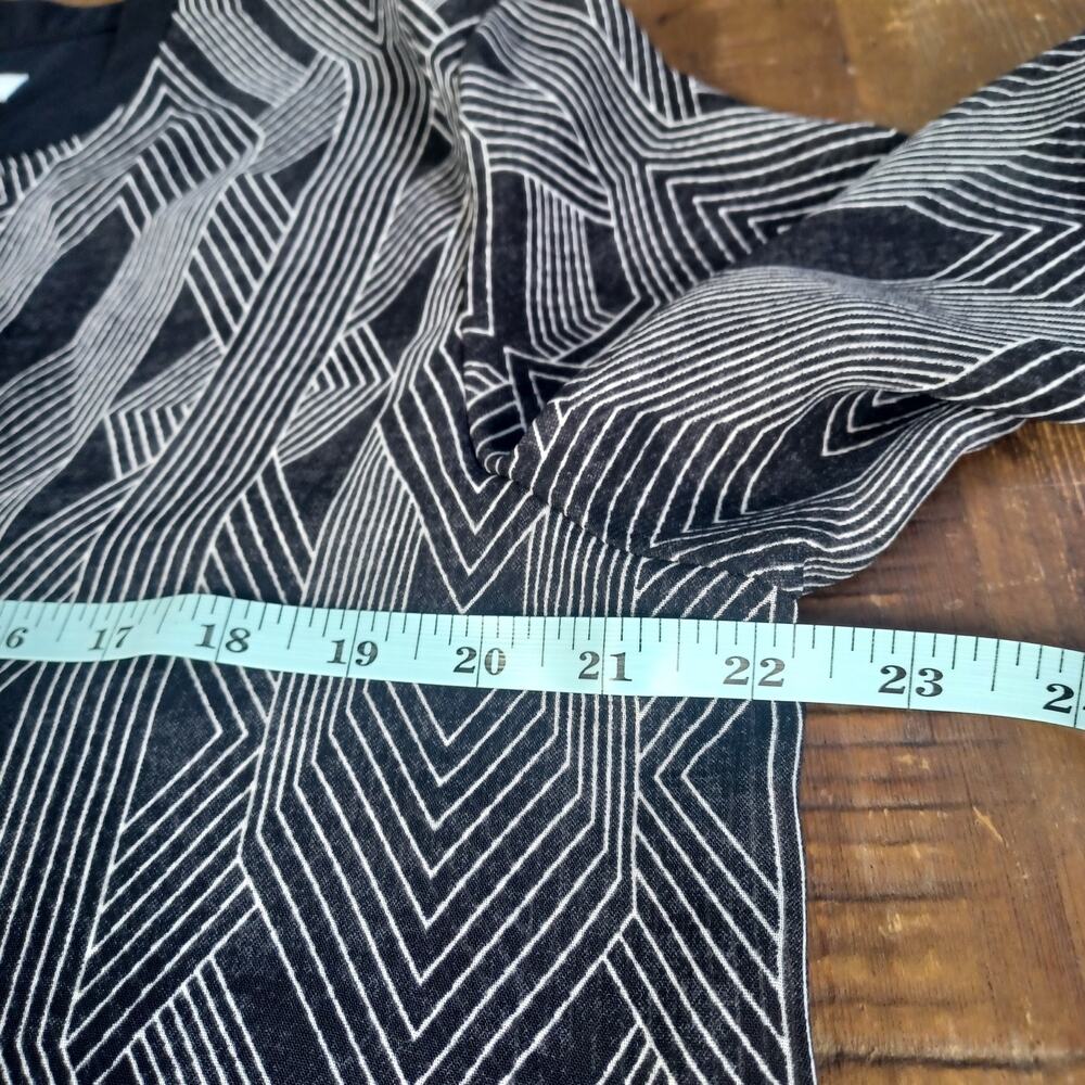 Coldwater Creek Black & White Geometric Sheer Blouse - Picture 4 of 5